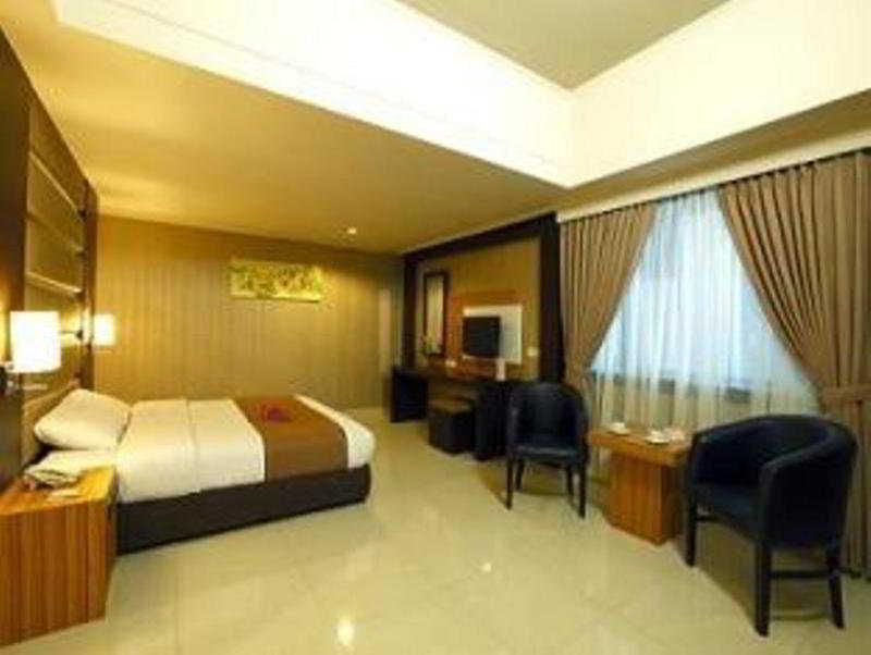 Orchardz Industri Kemayoran Hotel