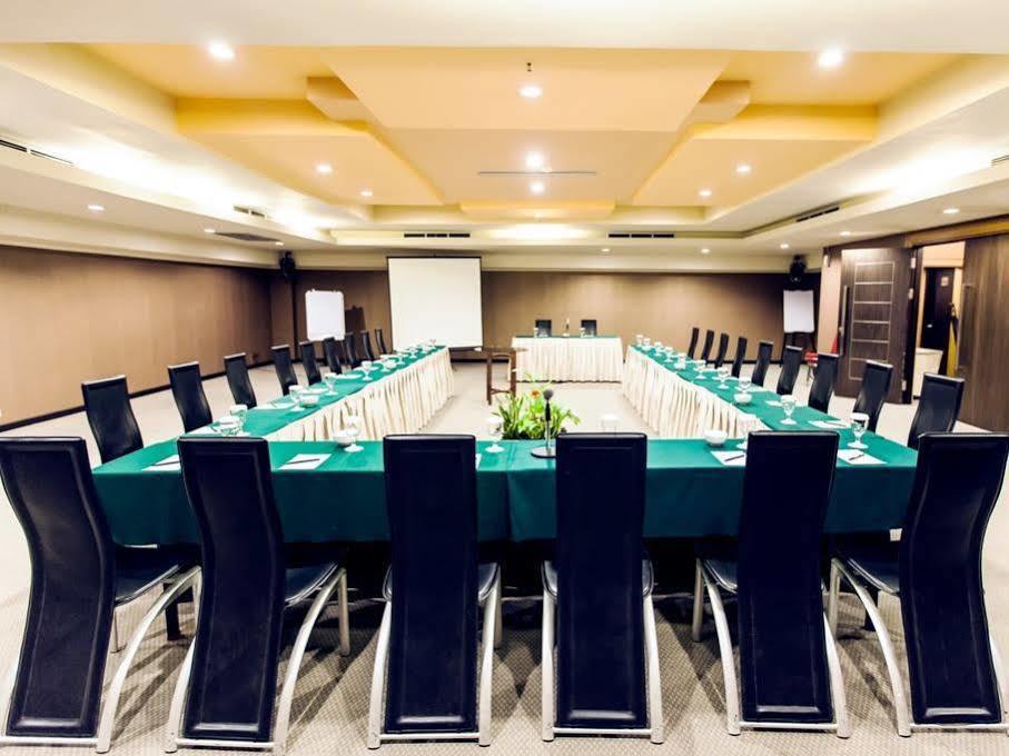 Orchardz Industri Kemayoran