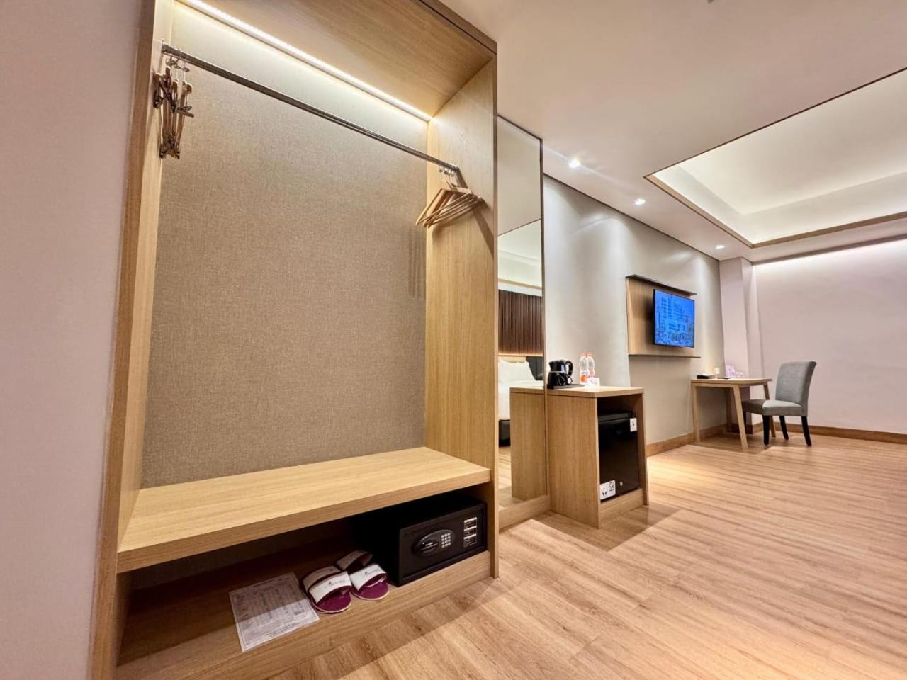 Orchardz Industri Kemayoran 4*