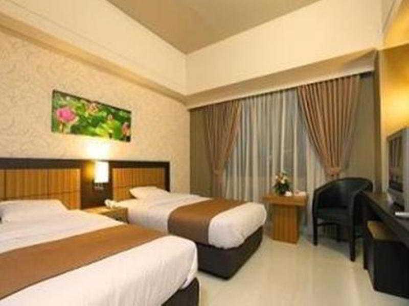 Orchardz Industri Kemayoran 4*
